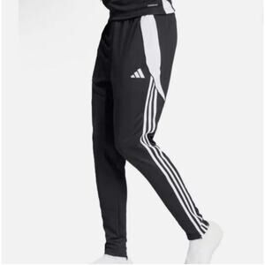 Size Medium Adidas Mens Track Sweatpants Black Tiro 24 Soccer Training Pants NWT